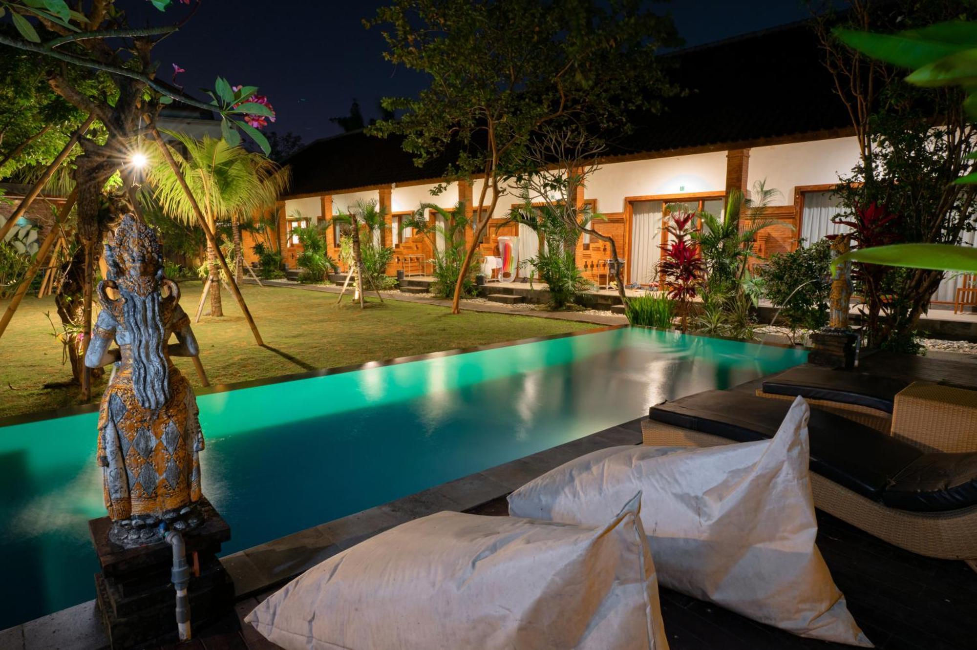 Asri Guesthouse Canggu Exterior foto